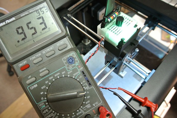 Temperature Monitor with Multimeter